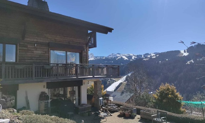 Les Gets Ski Chalet | Appartment in Duplex in a very quit Chalet with an amazing view