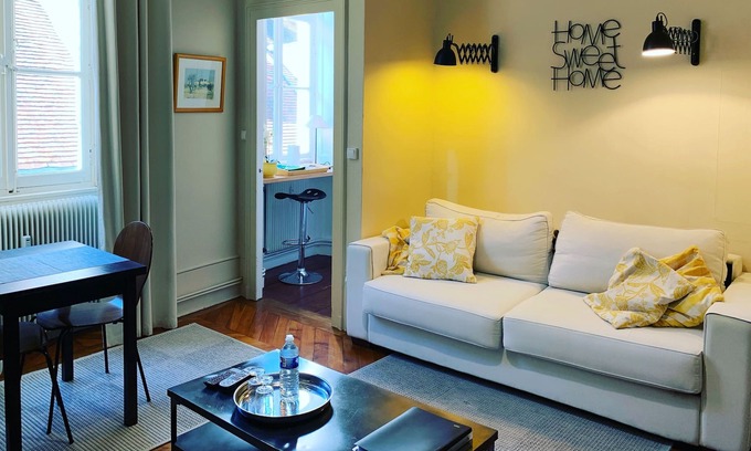 Besancon Old Town House | APPENDIX 11C, APART-HOTEL OF CHARM 3 ***