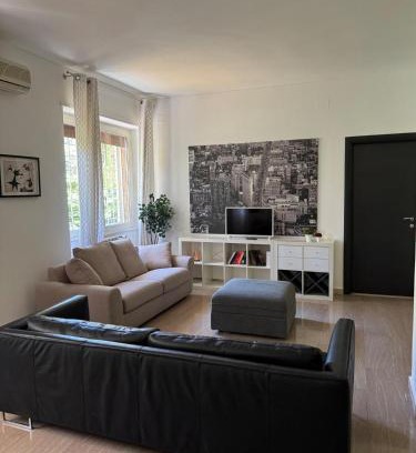 San Giovanni Apartment | Appia 101 Guest House