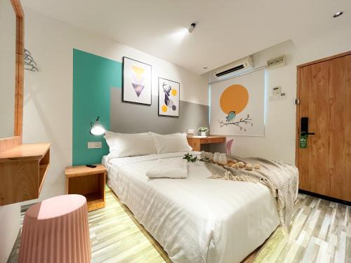 Downtown George Town Hotel | Apple 1 Hotel Gurney