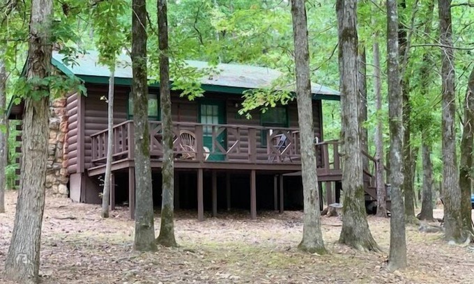 Broken Bow Cabin | Apple Blossom - 1 Bedroom Cabin at the Whip-Poor-Will Resort near the Lake!