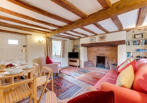 Westleton House | Appletree Cottage