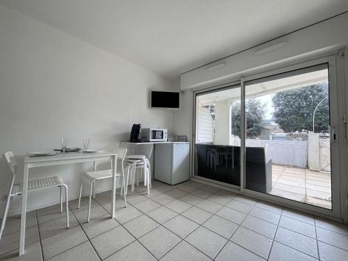 Quartier du Casino Apartment | Appt 1 pièce CHATELAILLON PLAGE - CL090-021