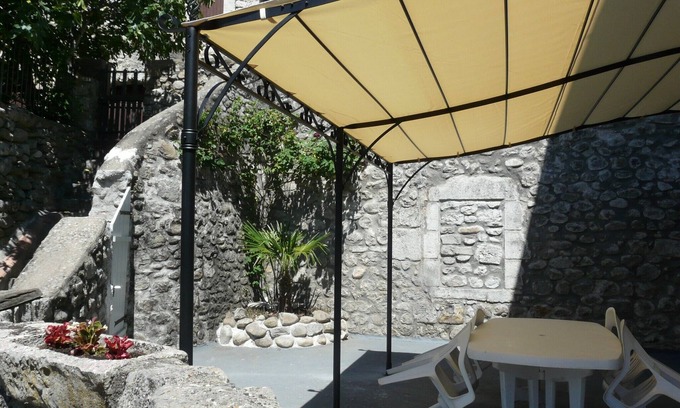 Vogue Apartment | Appt in listed village on river bank, with terrace and barbecue