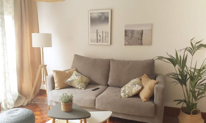 Ribadesella Apartment | Appto. Jovellanos Playa, Para 5 Personas