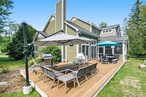 Glenn Haven Shores House | Appy Place