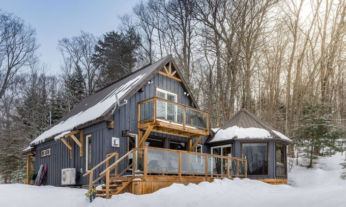 Eagle Lake Ski Chalet | *Apres Chalet*- Ski, Bike or Hike in & out