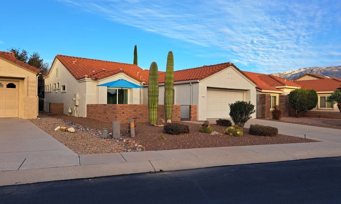 Rancho Vistoso House | April 2025 Available