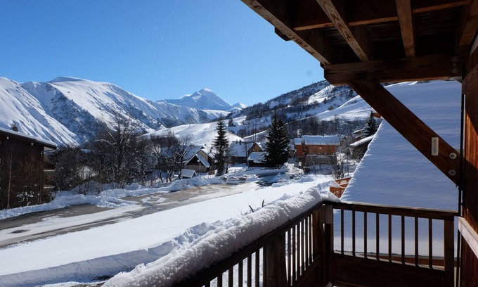 Saint-Sorlin-d'Arves Apartment | Apt 4/6 ppl mountain view