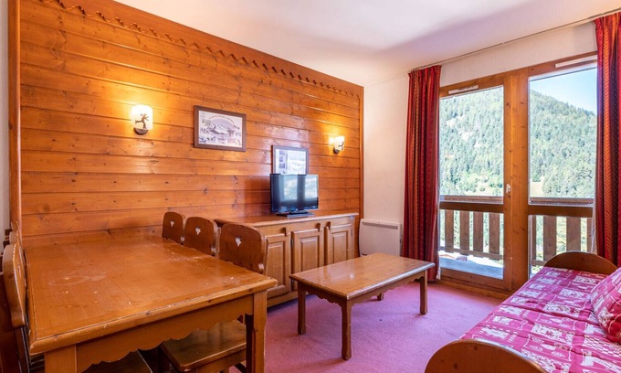 Valfrejus Apartment | Apt 6 ppl, balcony, near the ski runs
