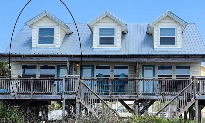 Cape San Blas House | Aqua Essence Triplex - Unit 1 - Gulf Front, Pet Friendly
