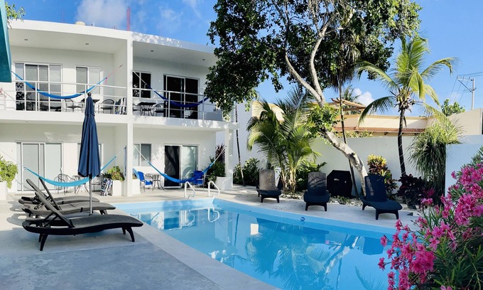 Puerto Morelos Apartment | AQUA GUESTHOUSE 4 ~ STEPS FROM THE BEACH ~ A+ INTERNET