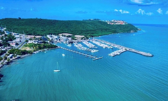 Sardinera Condo | Aqua Salada Window 22 Ocean Marina View with POOL- 5 min from beach
