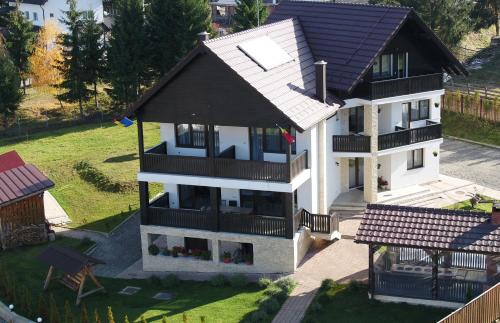 Bistrita Bargaului House | Aqualina Colibita - pe malul lacului
