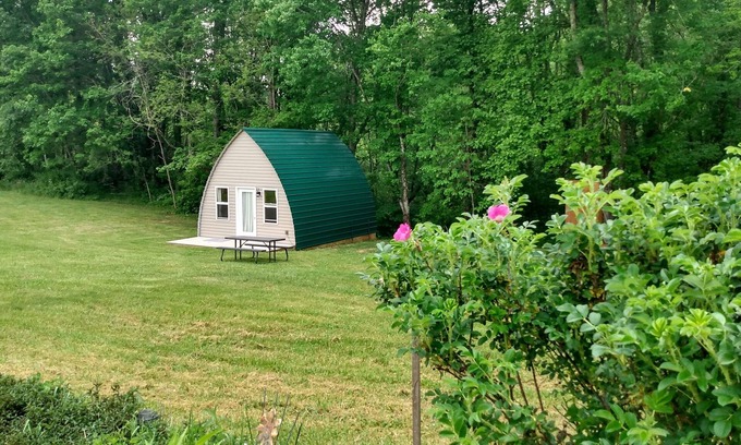 Mountain City House | Arched Cabin near Damascus, VA