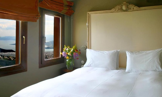 Makrynitsa Hotel | Archontika Karamarlis