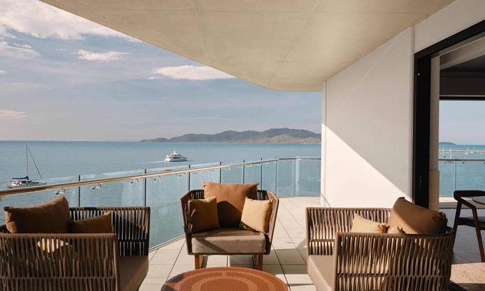 Townsville Hotel | Ardo