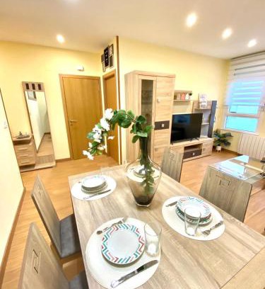 Lugo Apartment | ARENAL HOME, PARKING GRATIS