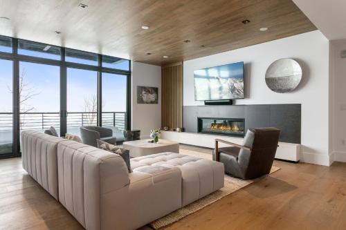 Empire Pass Apartment | Argent at Deer Valley Resort - Three Bedroom Deluxe #405 condo