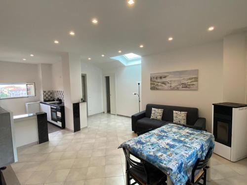 La Spezia Apartment | AriMAnd House
