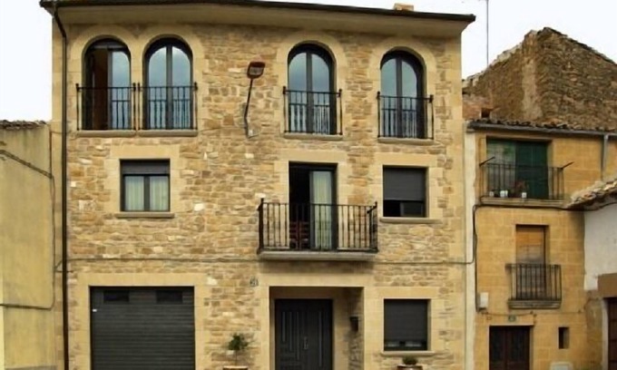 Arroniz Cottage | Arkupe cottage for 8 people