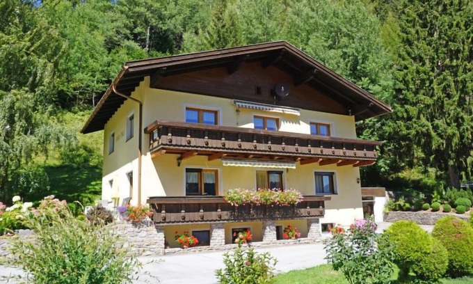 Sankt Anton am Arlberg Apartment | Arlberg by Interhome