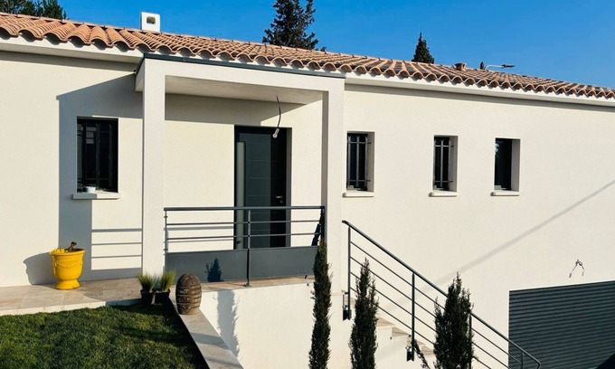 Arles House | Arles : Villa Face Tour Luma