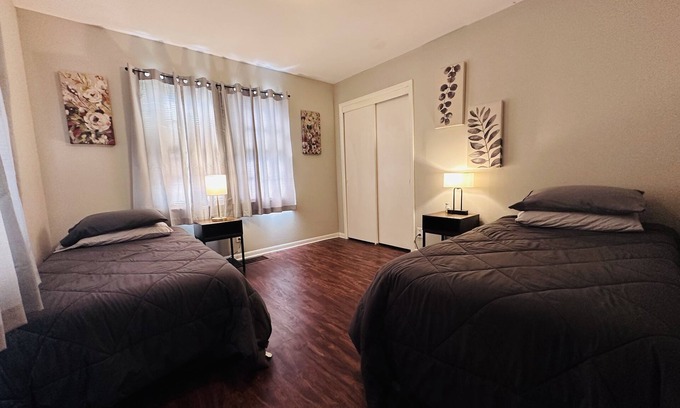 Kansas City House | ARLINGTON HOUSE