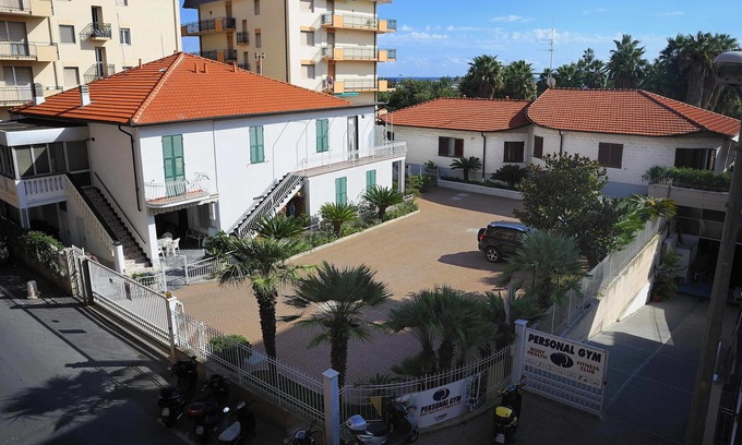 Arma di Taggia Apartment | Arma Di Taggia: Apartment near the sea, beautiful, practical, essential