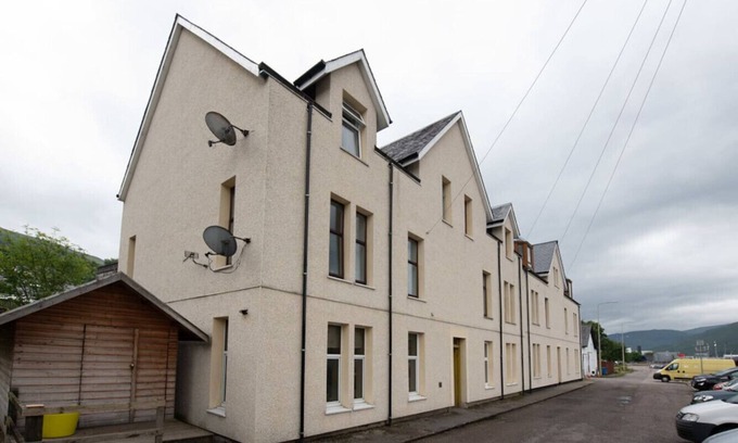 Fort William City Centre Apartment | Armadale Apartment in Fort William Town Centre