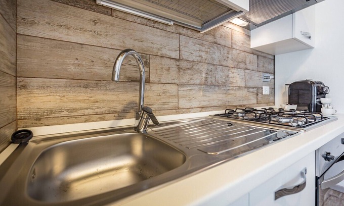 Isolotto Apartment | Arno Apartment B by Mmega