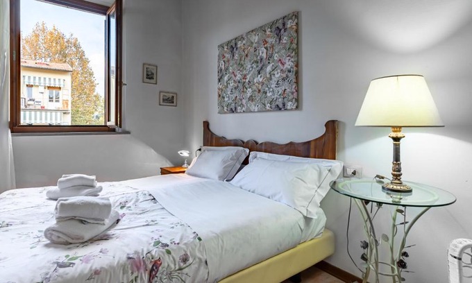Ricorboli Apartment | Arno River Quiet Apartment