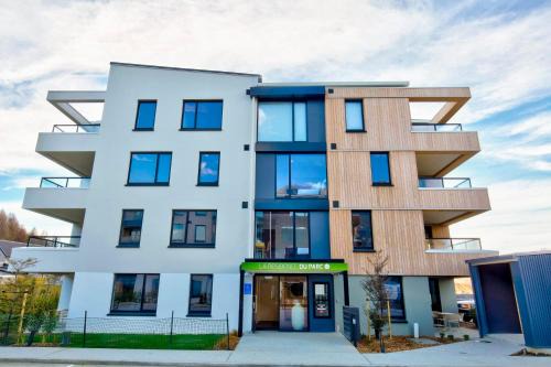 Arthur's Point Apartment | Aroha Apartment at the base of Coronet Peak