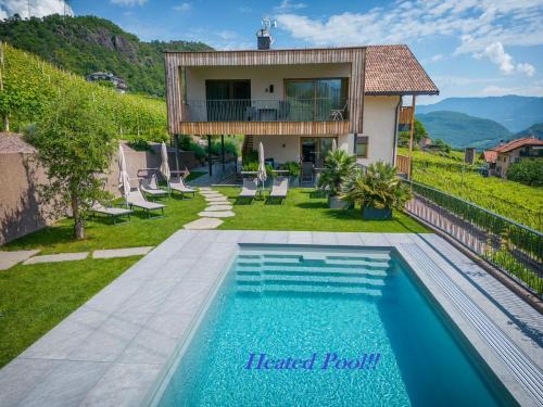 Termeno Sulla Strada del Vino Apartment | Aromis