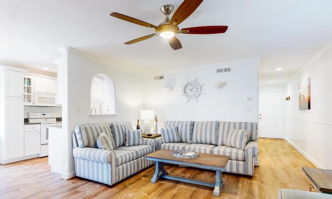 Ocean City Apartment | Aronimink Vista 9C