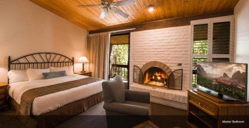 Uptown Sedona Resort | Arroyo Roble Resort at Oak Creek