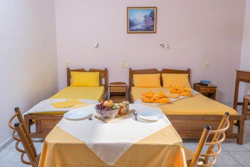 Kalamaki Apartment | Arsinoi Studios and Apartments