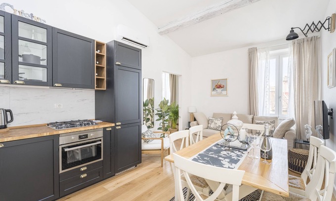 Santa Maria Novella Apartment | Art Apartment SMN