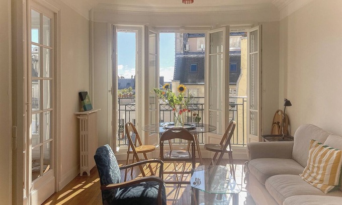 Pigalle Apartment | Art Deco Flat on Parisian Roofs