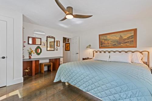 Waynesville House | Artistically furnished Creekside House with Pond