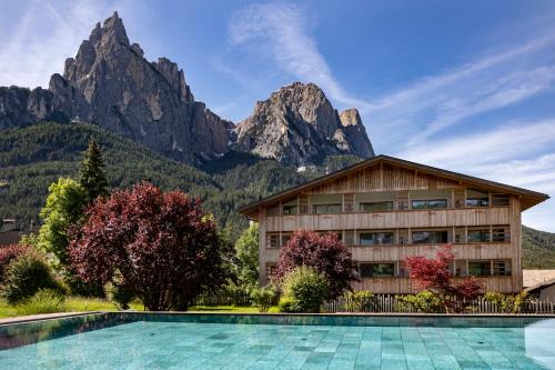 Siusi Hotel | Artnatur Dolomites Hotel & Spa
