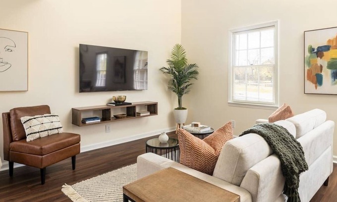 Chattahoochee Hills House | Artsy Retreat Near Serenbe!