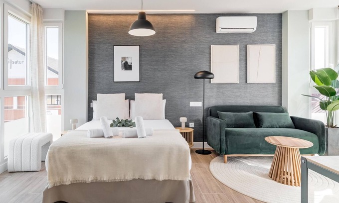 Ciudad Lineal Apartment | Arturo Soria Stays by Charming VII - newly renovated, Parking