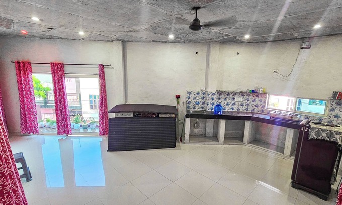 Mathura Bed & Breakfast | Arya Sadan Homestay