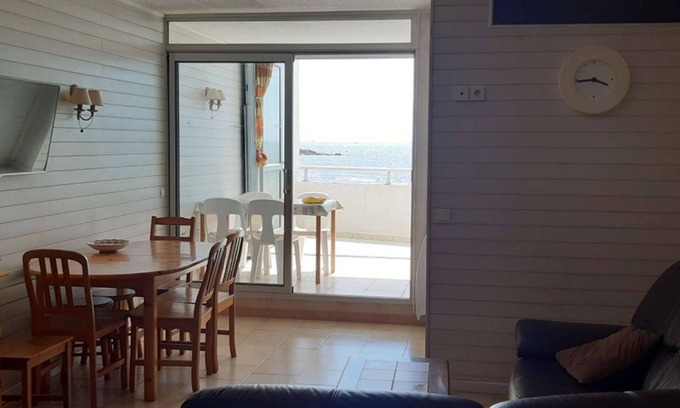 Le Grau-Du-Roi Apartment | AS22244-P4 Sea view,on the beach, private parking