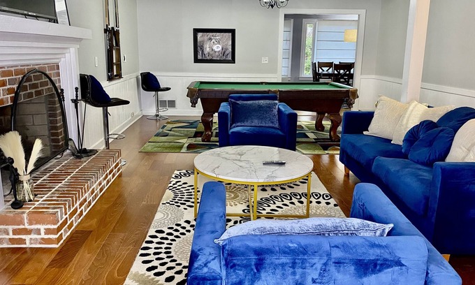 Marietta House | Ask for special Beautiful home w/POOL & SPA. Please read the description in full