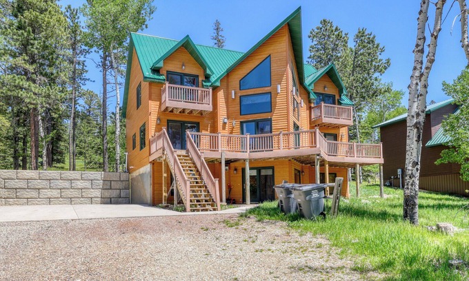 Lead Cabin | Aspen Lodge - Close to the slopes!