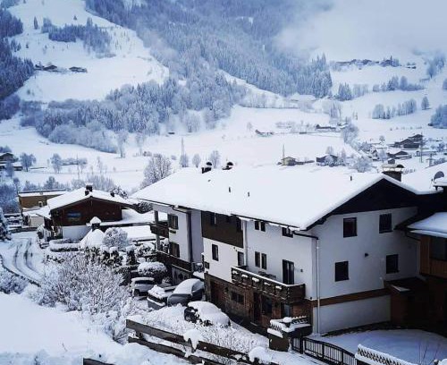 Bruck an der Grossglocknerstrasse House | Haus Stille Oase