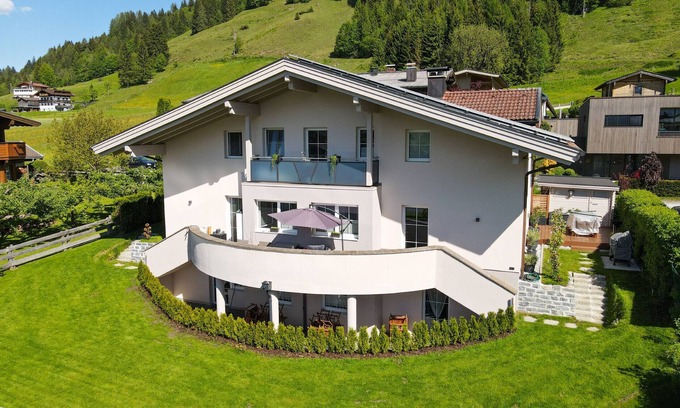 Bruck an der Grossglocknerstrasse Apartment | Panorama Apartments Bruck TOP 2