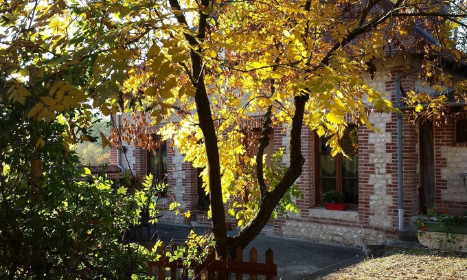 Saint-Martin-de-Boscherville House | At the foot of the Abbey in the heart of a small village and 9 km from Rouen
